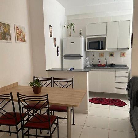 Apartamento Mari 3 Lägenhet São Carlos Exteriör bild